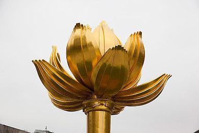 《部落幸存者》正式版今日上线，城镇里的刁民要改性了？